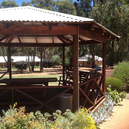 Travellers Rest Motel Mundaring Dış mekan fotoğraf